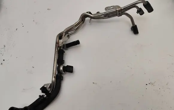 Audi A4 S4 B9 8W Fuel line/pipe/hose B22755JA
