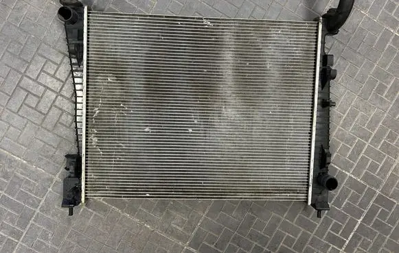 Jeep Grand Cherokee Coolant radiator 