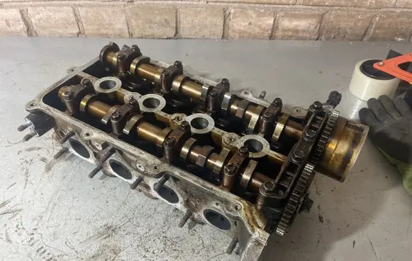 KIA Ceed Engine head X221112B000