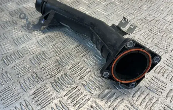 Infiniti Q30 Air intake duct part A2700900744 09125060 A2700900844