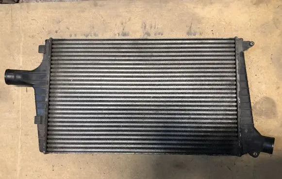 Audi A6 S6 C5 4B Intercooler radiator 4B0145805A