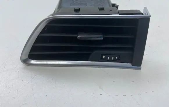 Peugeot 508 Dashboard side air vent grill/cover trim 9686445377