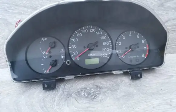 Mazda 323 Speedometer (instrument cluster) BJ3MB80724 80724 BJ3MB