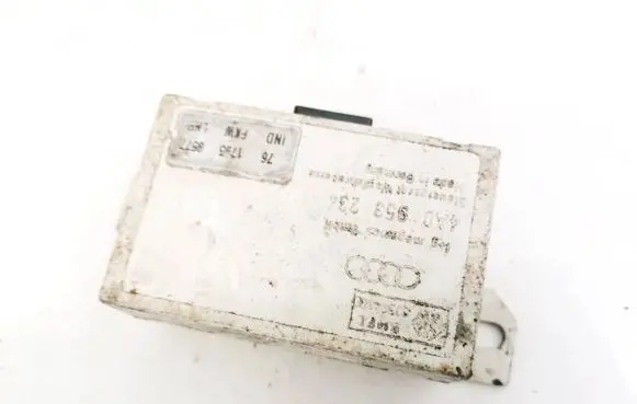 Audi A4 S4 B5 8D Immobilizer control unit/module 4A0953234F