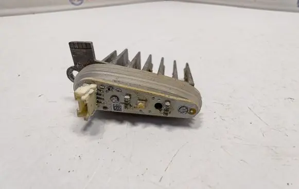 BMW 4 F32 F33 Headlight part YL102