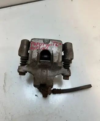 Toyota Avalon XX20 Rear brake caliper 86574635