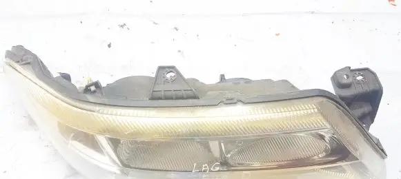 Renault Laguna II Headlight/headlamp 8200002847