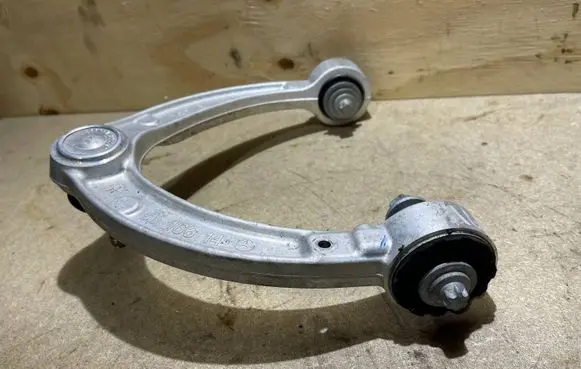 Mercedes-Benz GLE (W166 - C292) Front lower control arm/wishbone 16614