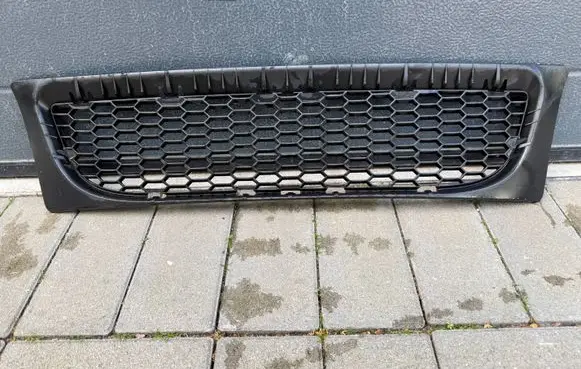 BMW X3 E83 Front bumper lower grill 51113414307