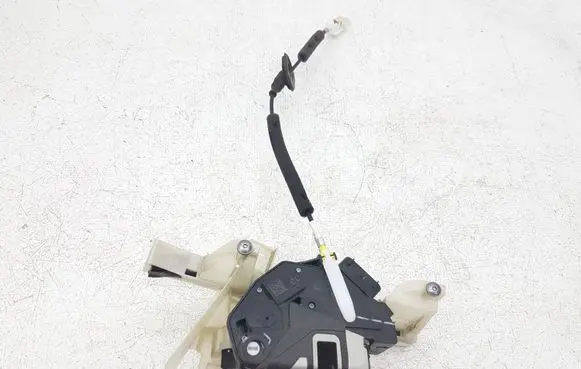 Ford Edge II Rear door lock FT4AA26413 FT4AA26413BD 0035163