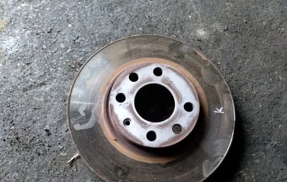 Opel Astra G Front brake disc