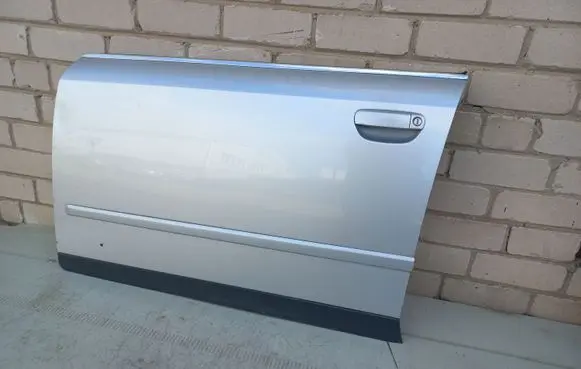 Audi A4 S4 B6 8E 8H Front door