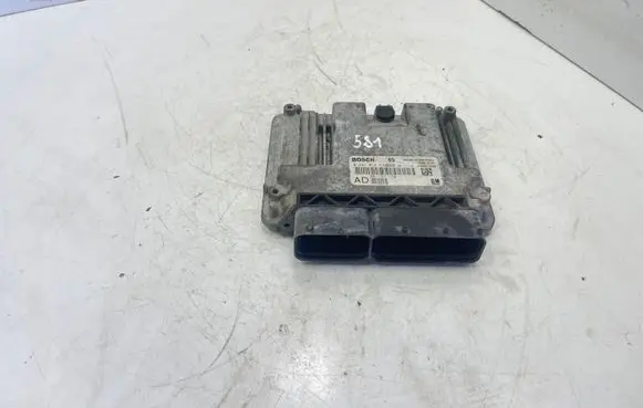 Opel Vectra C Engine control unit/module 55197150