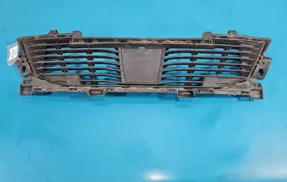 Peugeot 2008 II Front bumper lower grill 9826327480 IMPRK1542393