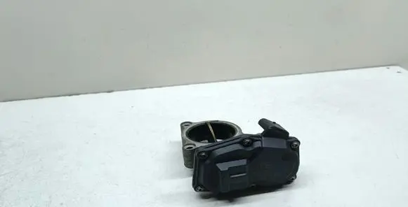 BMW 3 E90 E91 Throttle valve 7810752 13547810752