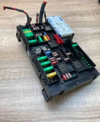 BMW X3 G01 Fuse module 8736251 8795478