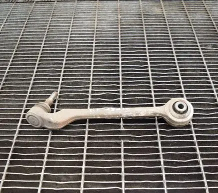 BMW 2 F22 F23 Front lower control arm/wishbone 6852992