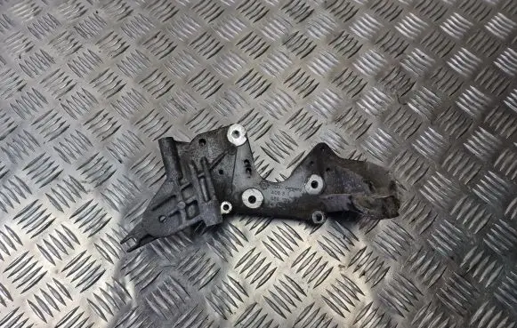 Audi A6 S6 C6 4F Fuel pump bracket 059130147P