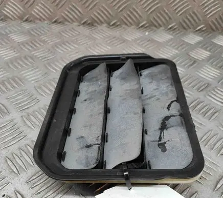 Ford Puma Quarter panel pressure vent L1TBA280B62AC