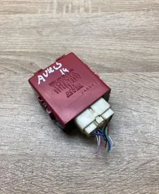 Toyota Auris E180 Door central lock control unit/module 8597012030 0515004270
