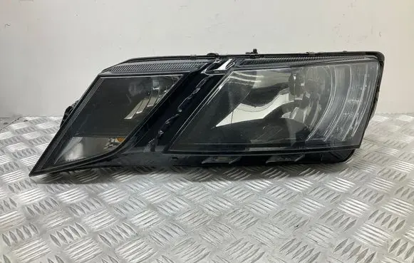 Skoda Octavia Mk3 (5E) Headlight/headlamp 5E2941015C 7PP941597CA