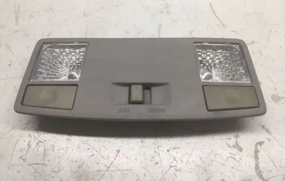 Mazda 3 I Front seat light
