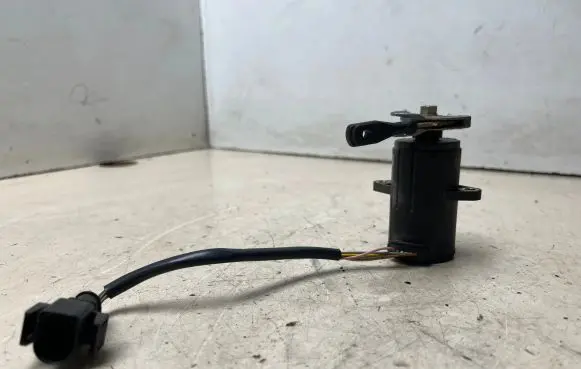 Volkswagen Transporter - Caravelle T4 Accelerator pedal position sensor 4A0721757A