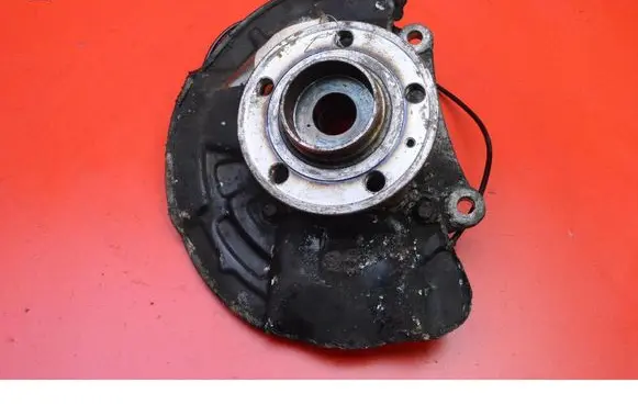 Volvo S60 Front wheel hub spindle knuckle