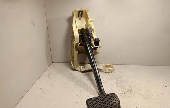 BMW 5 F10 F11 Brake pedal 35116782666