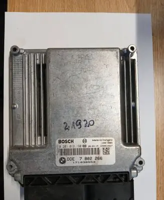 BMW 5 E60 E61 Engine control unit/module 0281012190 7802266