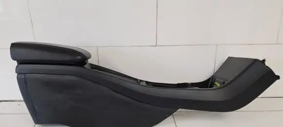 Volvo V40 Rear seat armrest 01284547