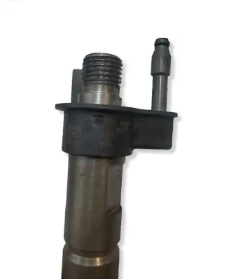 BMW X1 E84 Fuel injector 0445116 0445116024
