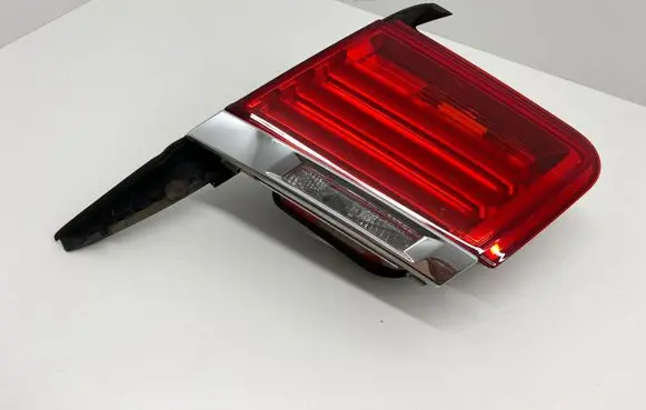 BMW 7 F01 F02 F03 F04 Tailgate rear/tail lights 7182206