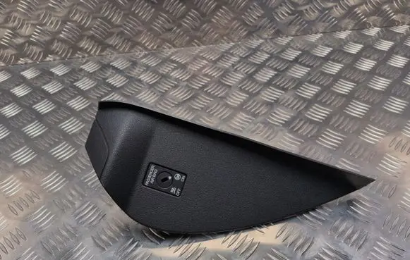 Skoda Octavia Mk4 Panel trim 5E3857504 5E3857504A 5E3857504B