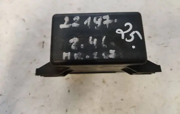 Mercedes-Benz Sprinter W901 W902 W903 W904 Glow plug pre-heat relay 0015459732