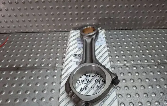 Iveco Daily 35 - 40.10 Connecting rod/conrod S26340414 504341496