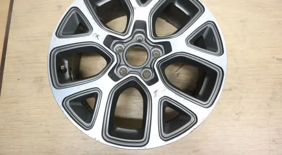 Fiat 500X R17 alloy rim 735612337