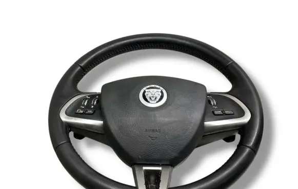 Jaguar XF X250 Steering wheel
