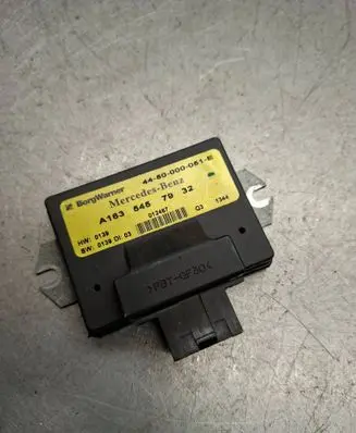 Mercedes-Benz ML W163 Transfer box differential control unit A1635457932 4450000051E