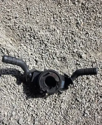 Volkswagen Fox Wiper turn signal indicator stalk/switch 5Z0953513A