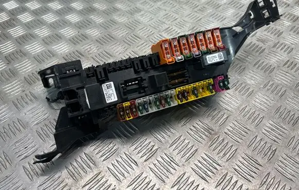 Mercedes-Benz GLE (W166 - C292) Fuse module A1665402350