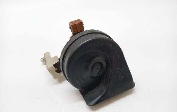 Land Rover Discovery 3 - LR3 Horn signal 0055306