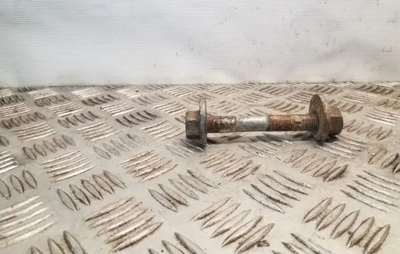 Volkswagen Touareg I Rear suspension camber bolt 
