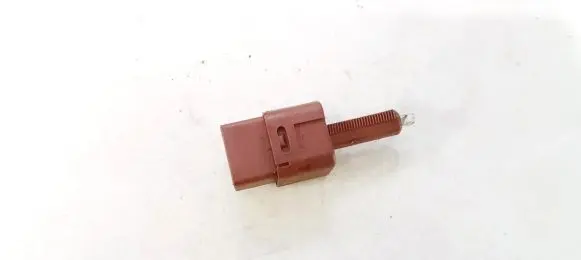 Renault Koleos I Brake pedal sensor switch