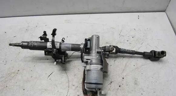 Toyota Yaris Steering wheel axle 160800-0673