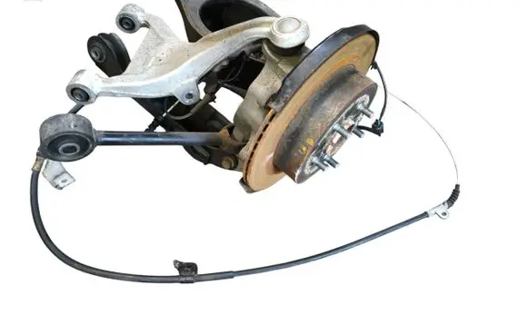 Rear wheel hub spindle/knuckle