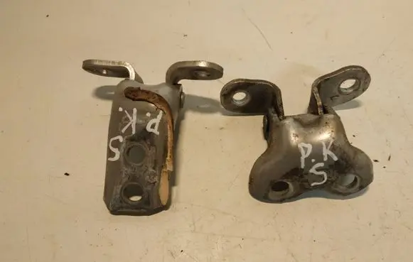 Front door hinge set