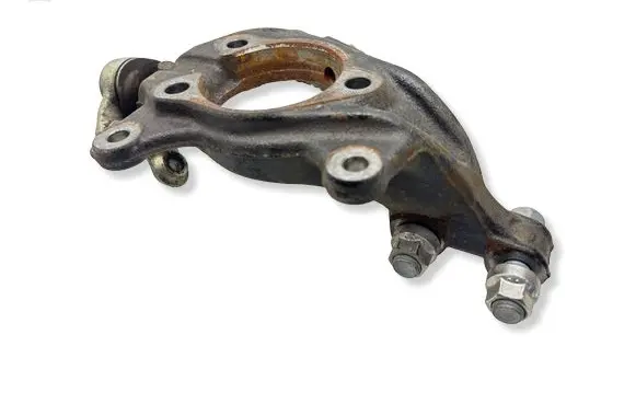 Toyota Yaris XP210 Front wheel hub 