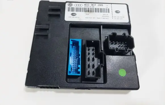 Audi A8 S8 D3 4E Comfort/convenience module 4E0907289