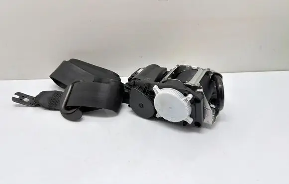 Skoda Octavia Mk4 Front seatbelt 34260165B